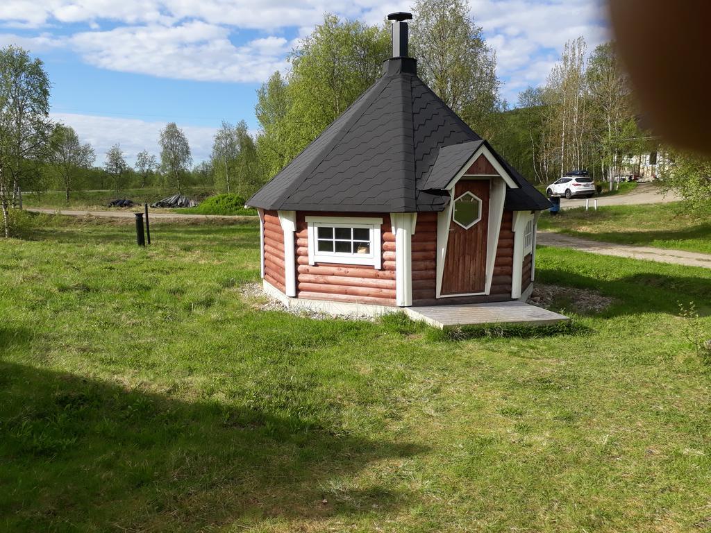 Lapinkylae Hotell Utsjoki Exteriör bild